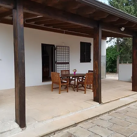 Residenza Francesca Sant Isidoro (Apulia)